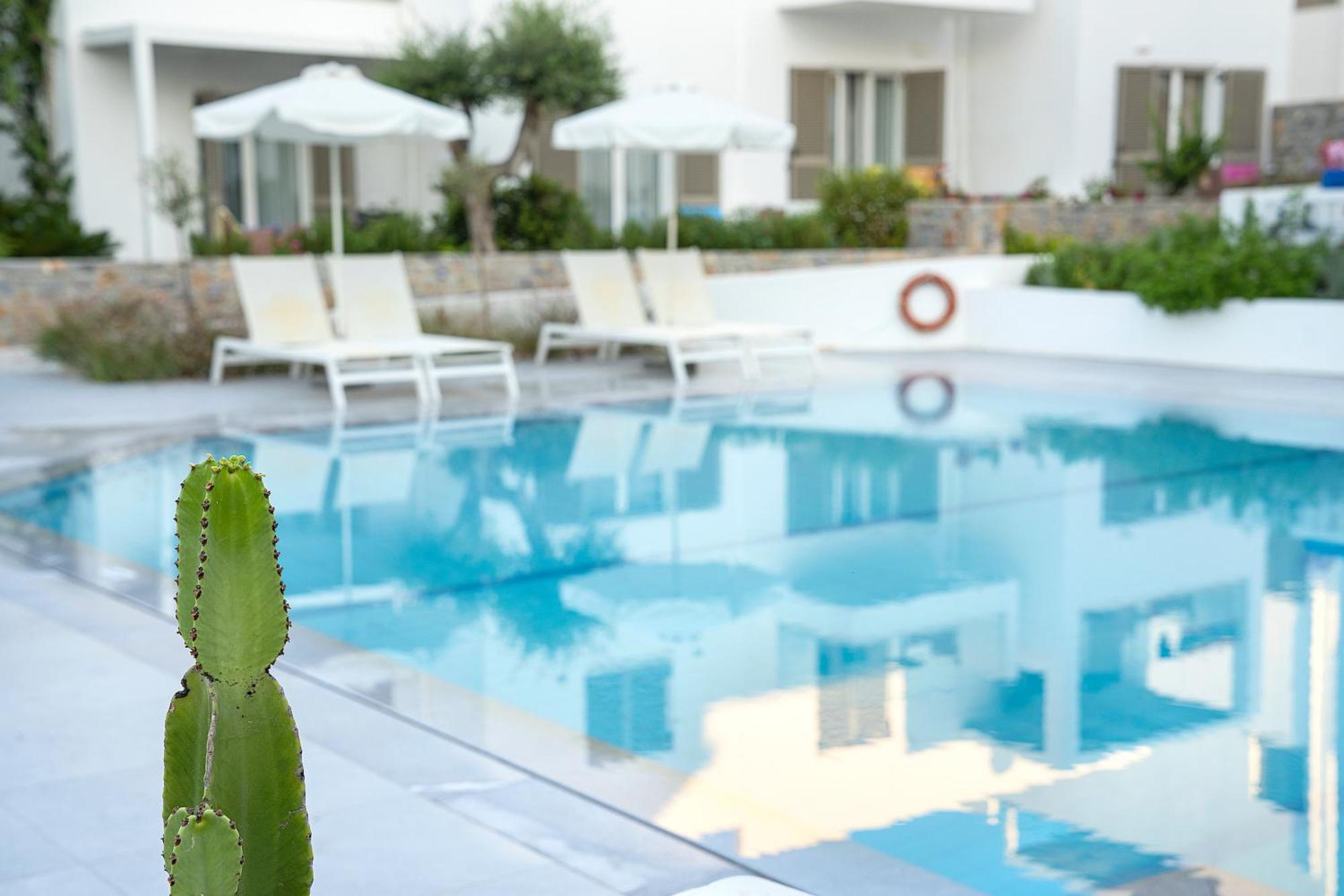 Maritimo Beach Hotel Сіссяв Екстер'єр фото