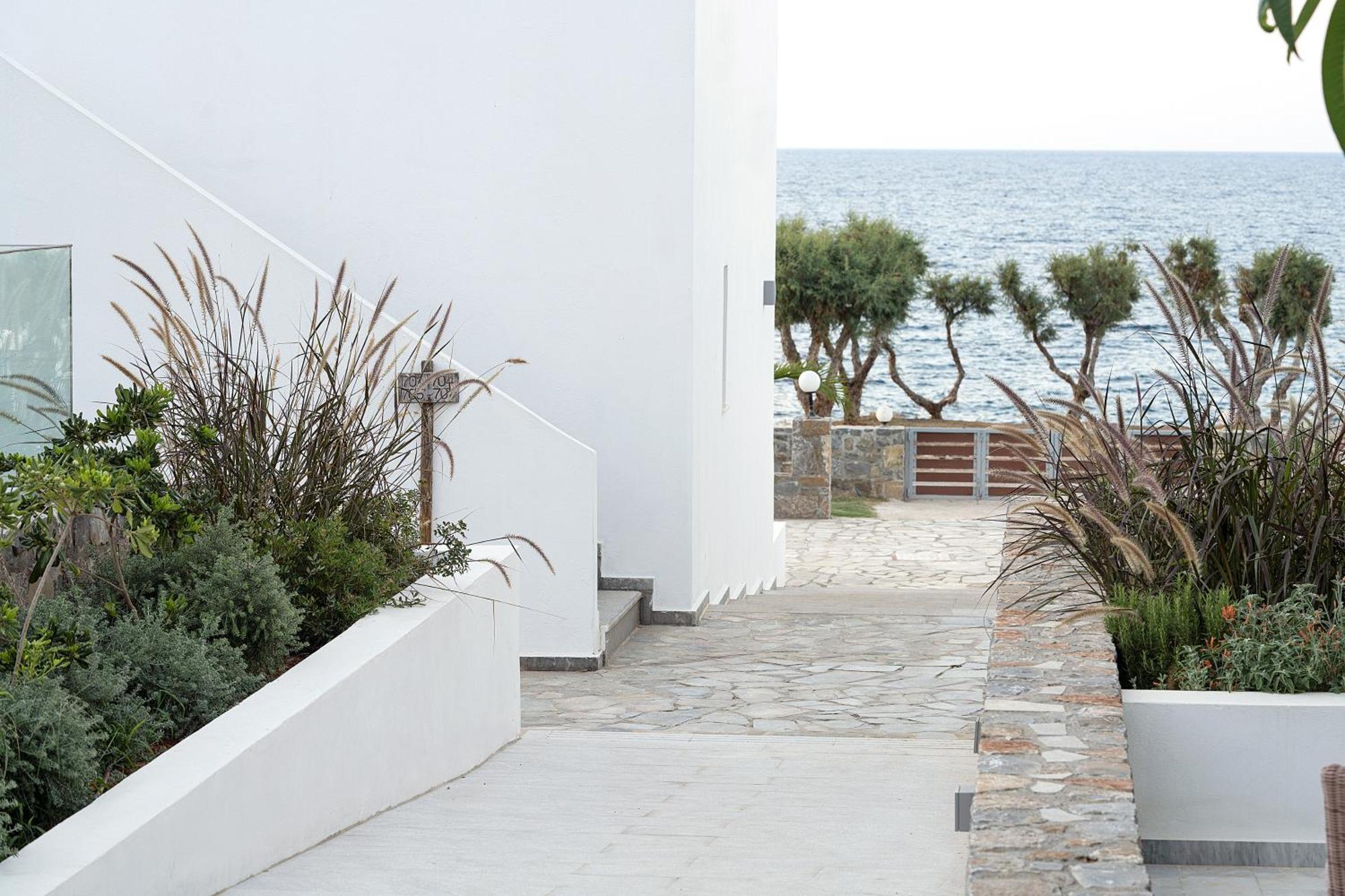 Maritimo Beach Hotel Сіссяв Екстер'єр фото